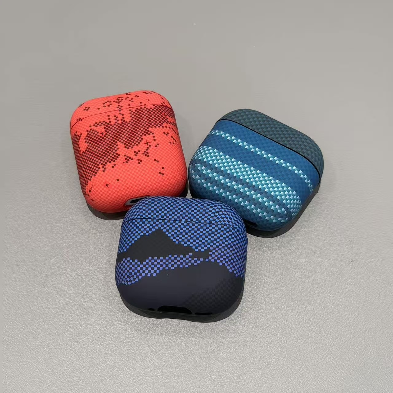 Carbon Fibre Pattern Earphone  - огляд і ціна Anker Speaker Soundcore Boom 2